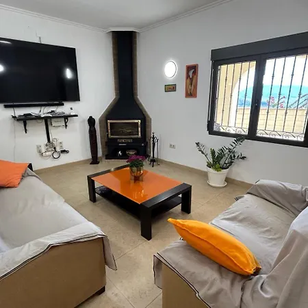 Villa Marvelous Dream With Wifi, 3 Bedrooms And Swimming Pool Ador