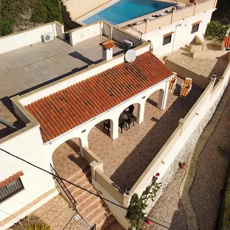 Villa Marvelous Dream With Wifi, 3 Bedrooms And Swimming Pool