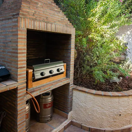 Marvelous Dream With Wifi, 3 Bedrooms And Swimming Pool Ador